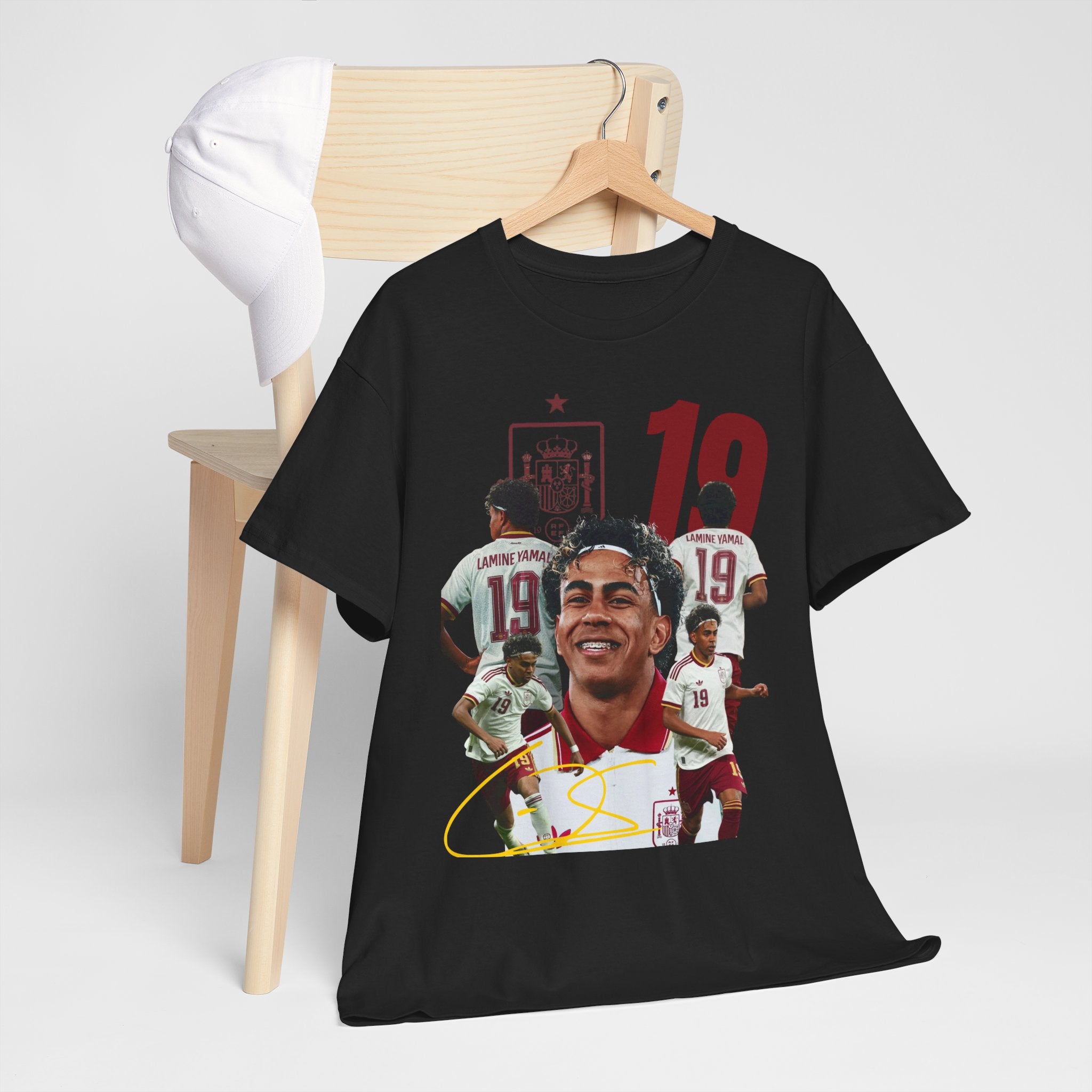 Soccer Player T-Shirt — #19 Lamine Yamal Fan Tee